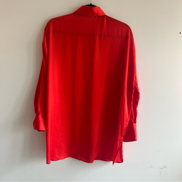Zara - Satin Effect - Button Down - Red - Picture 3 of 3